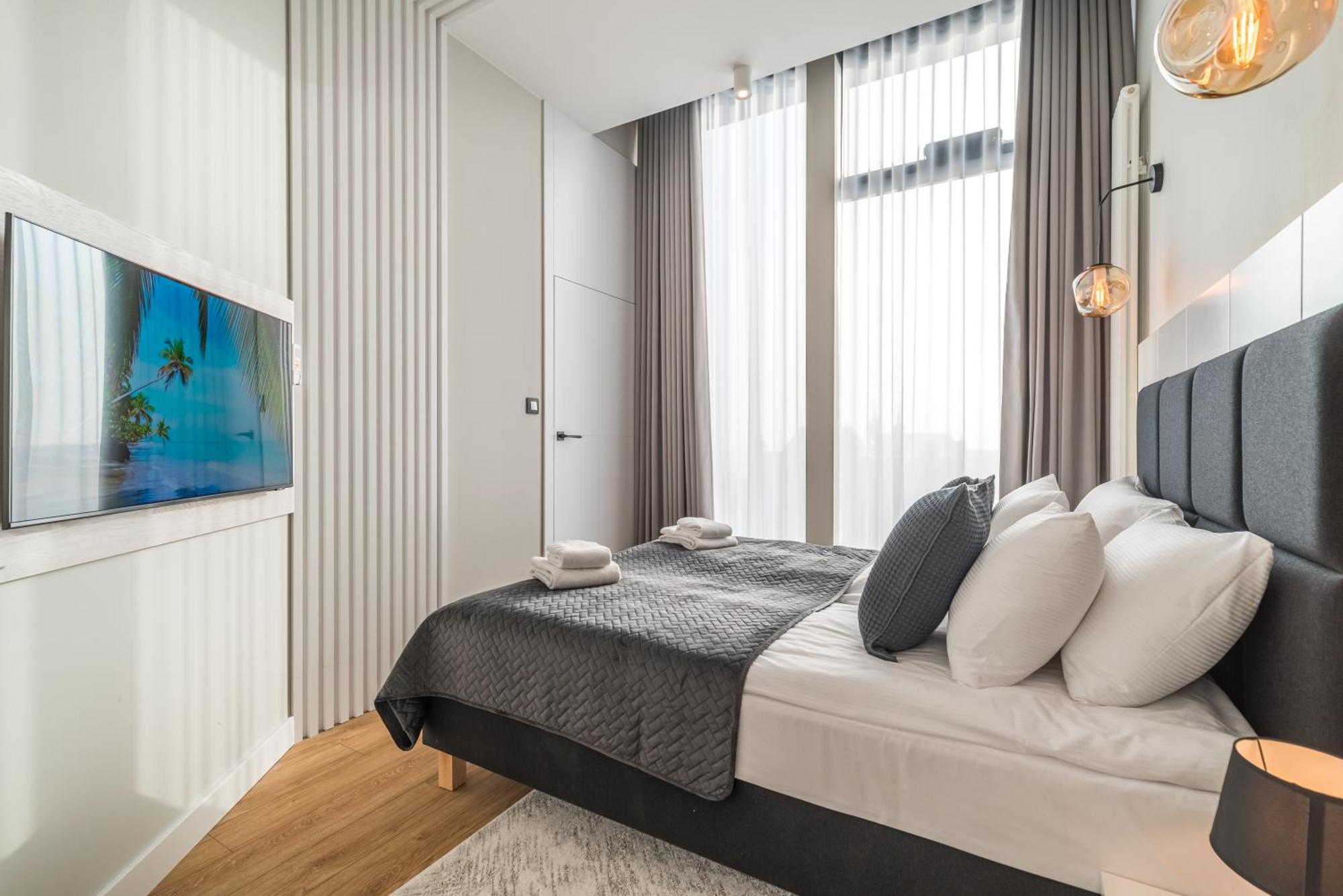Aparthotel Q18 *